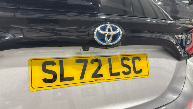 Toyota Yaris 1.5 Hybrid Design 5dr CVT Hybrid Hatchback